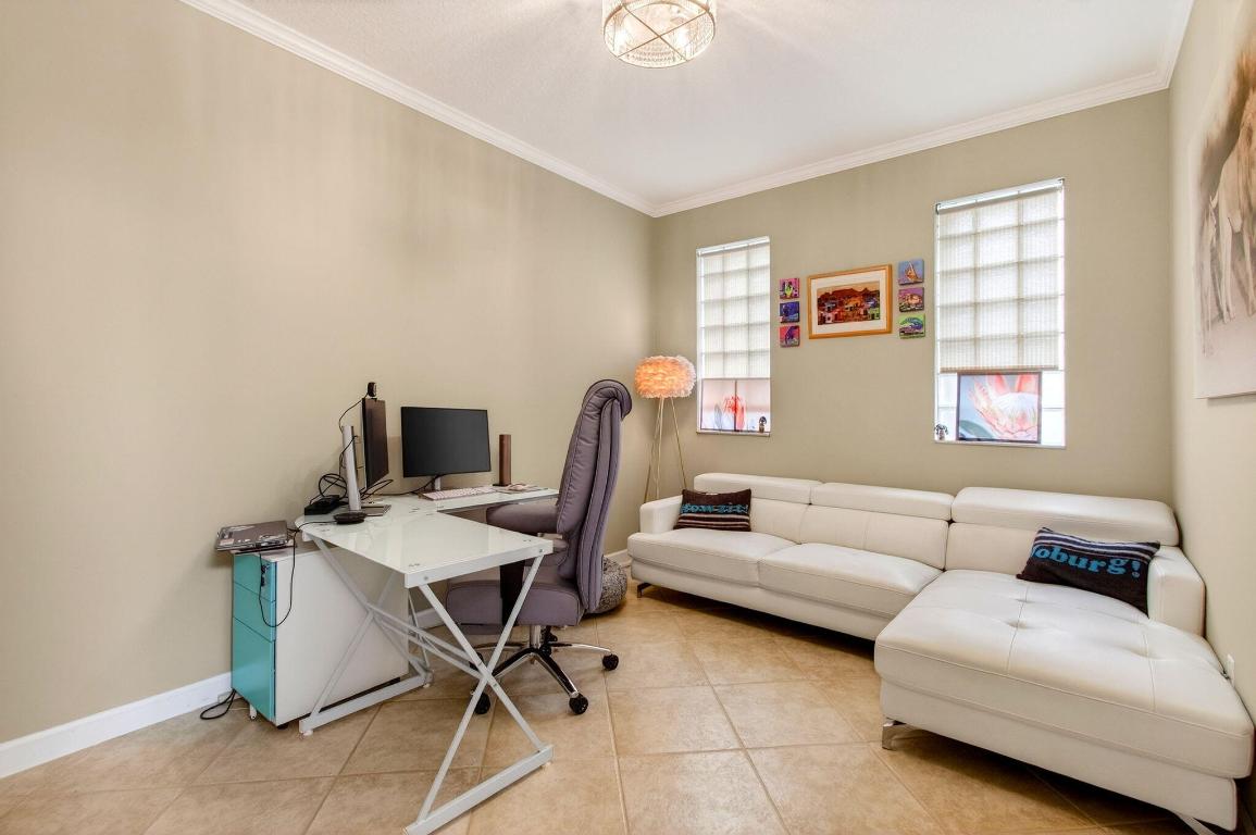 ABERDEEN 26 - Residential