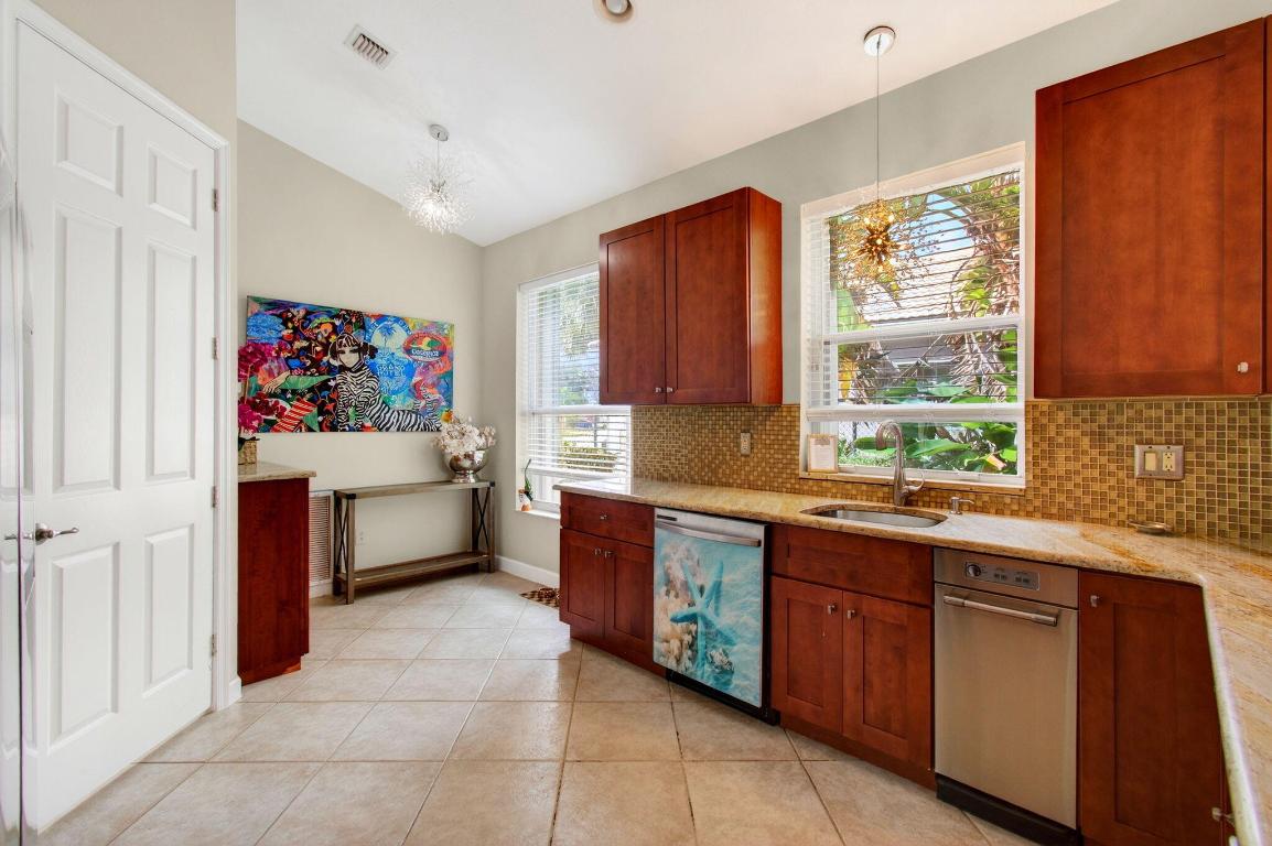 ABERDEEN 26 - Residential