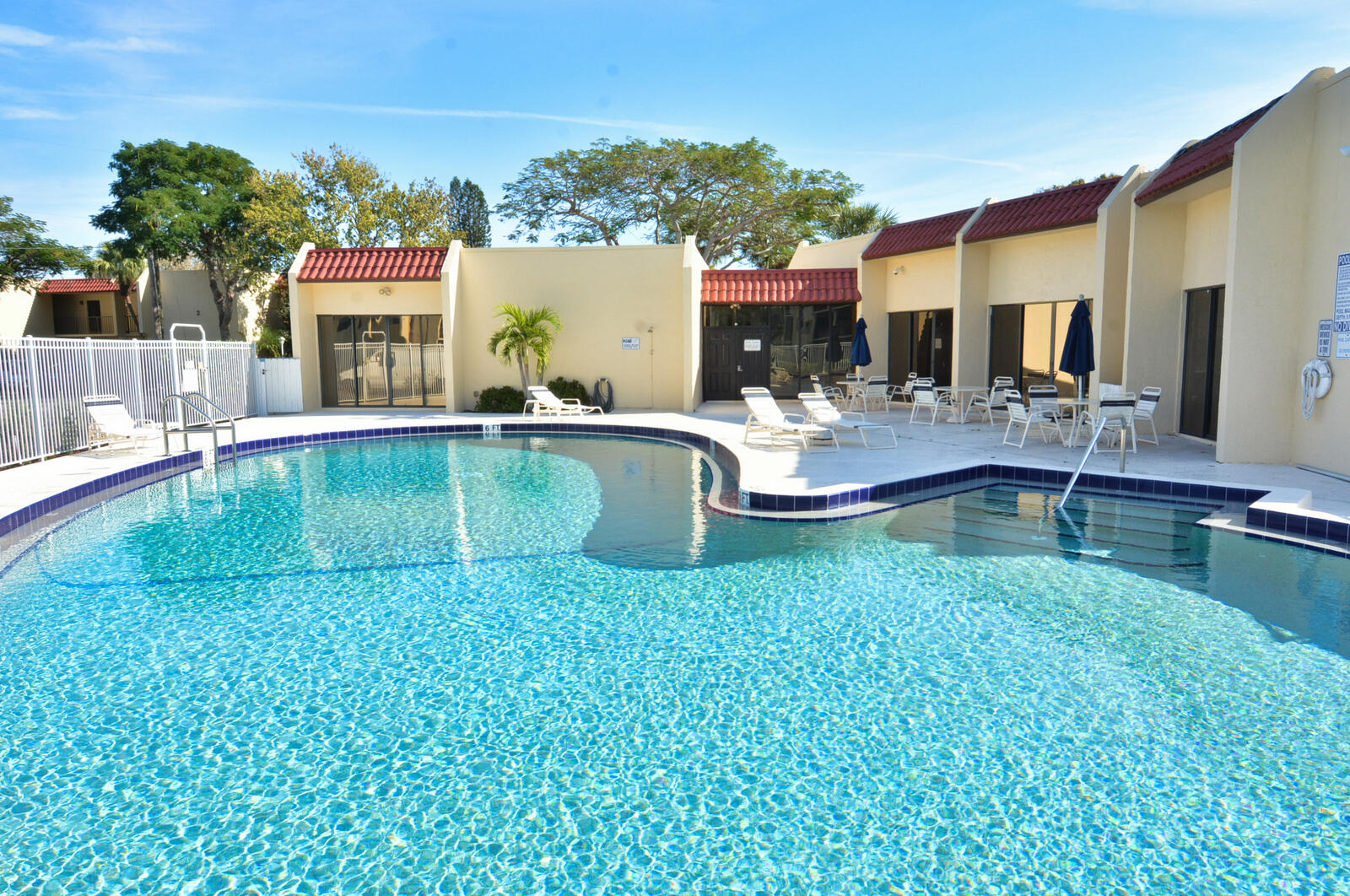 2050 Oleander Boulevard 5-306