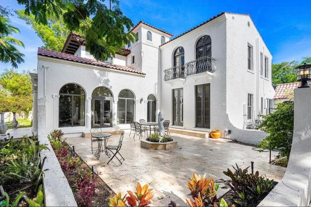 Photo of 50 Coconut Lane, Ocean Ridge, FL 33435 (MLS # R10970275)