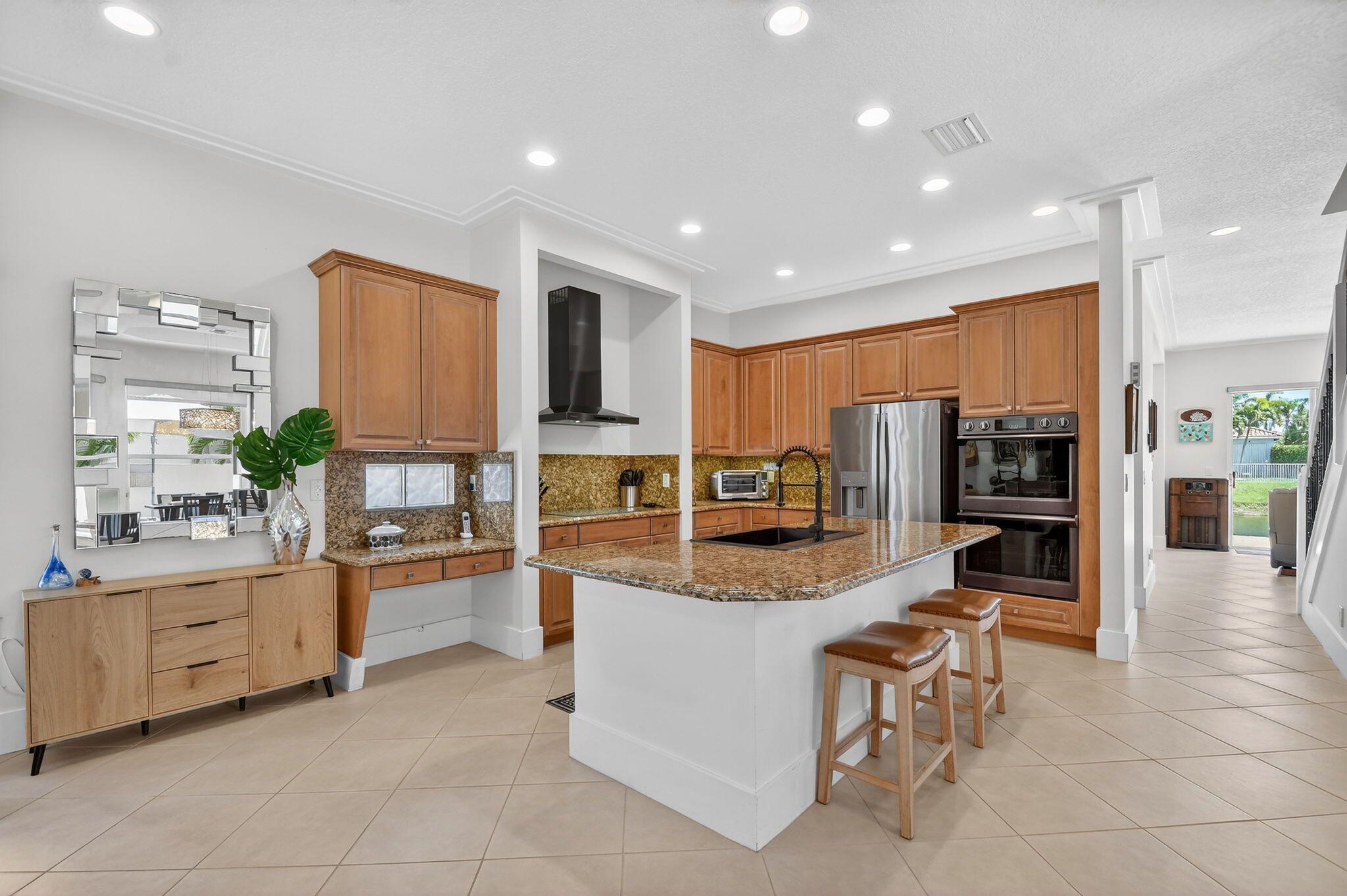 JOURNEYS END 3 - Residential