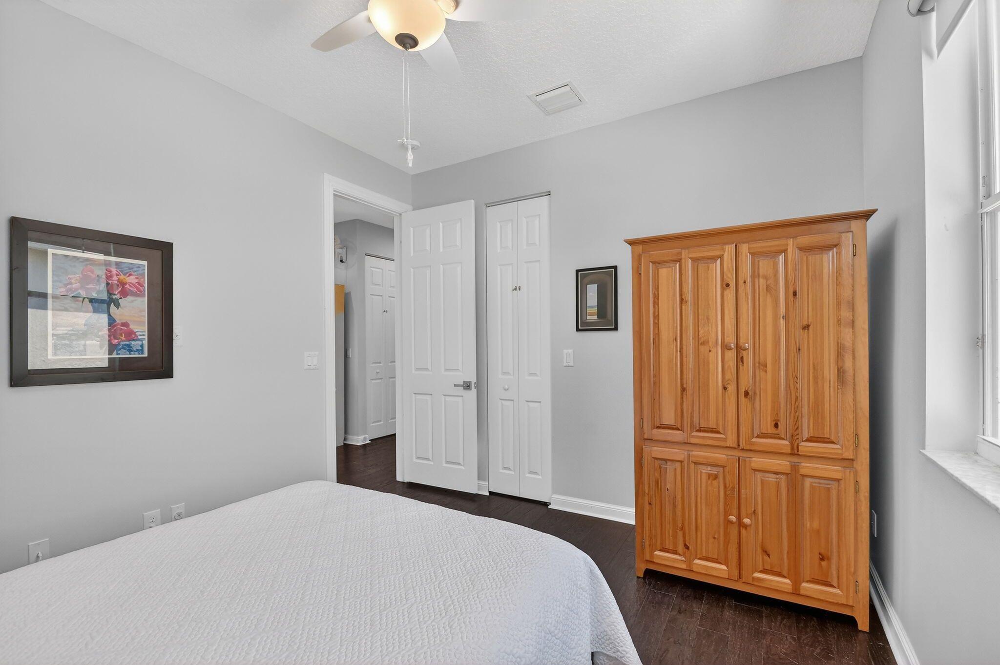 JOURNEYS END 3 - Residential