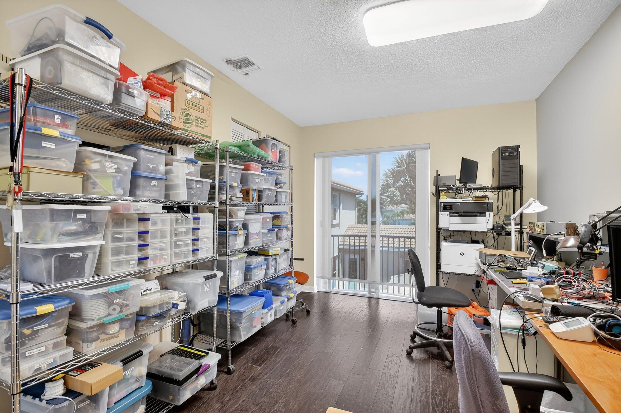 JOURNEYS END 3 - Residential