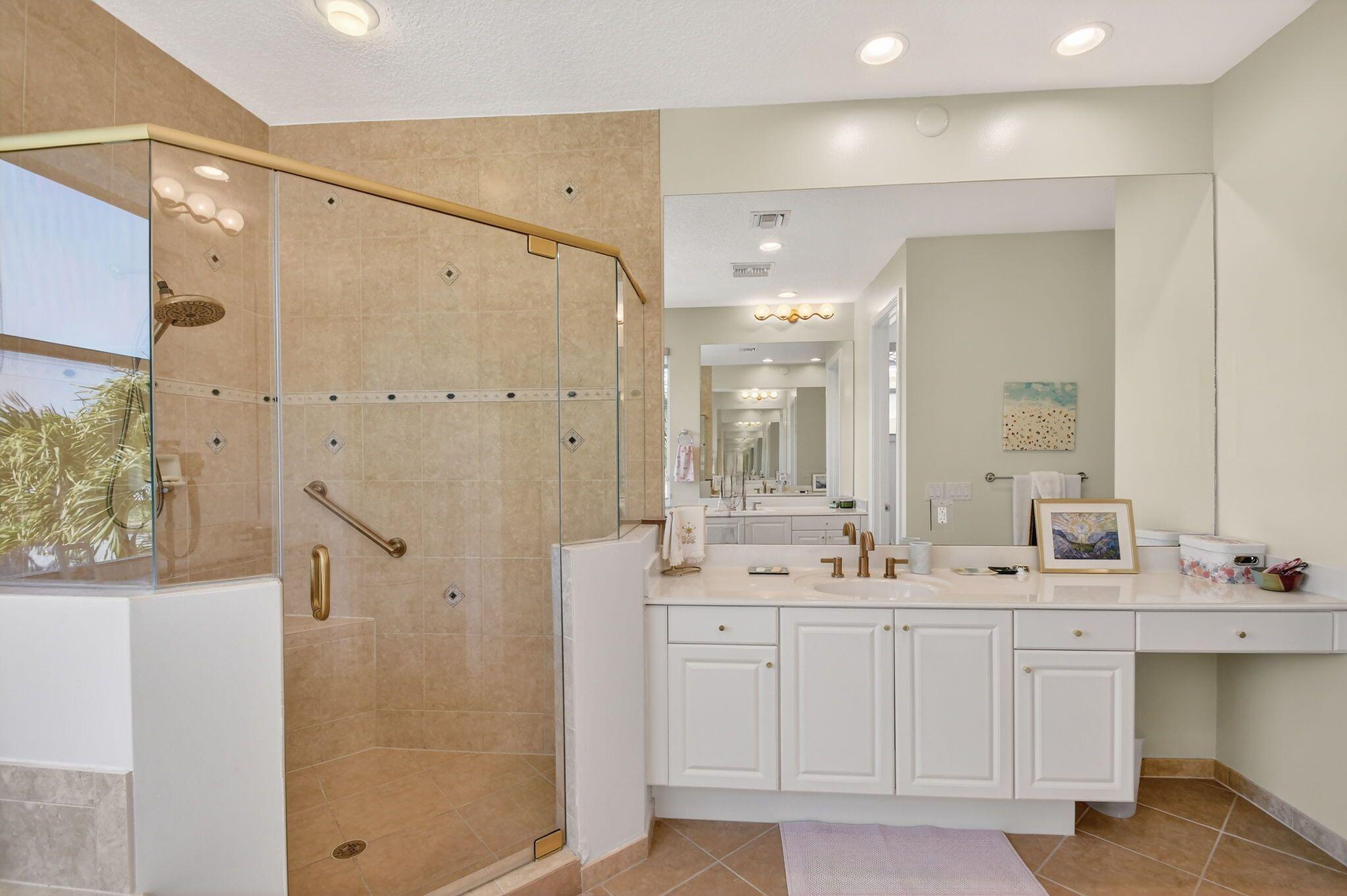 JOURNEYS END 3 - Residential