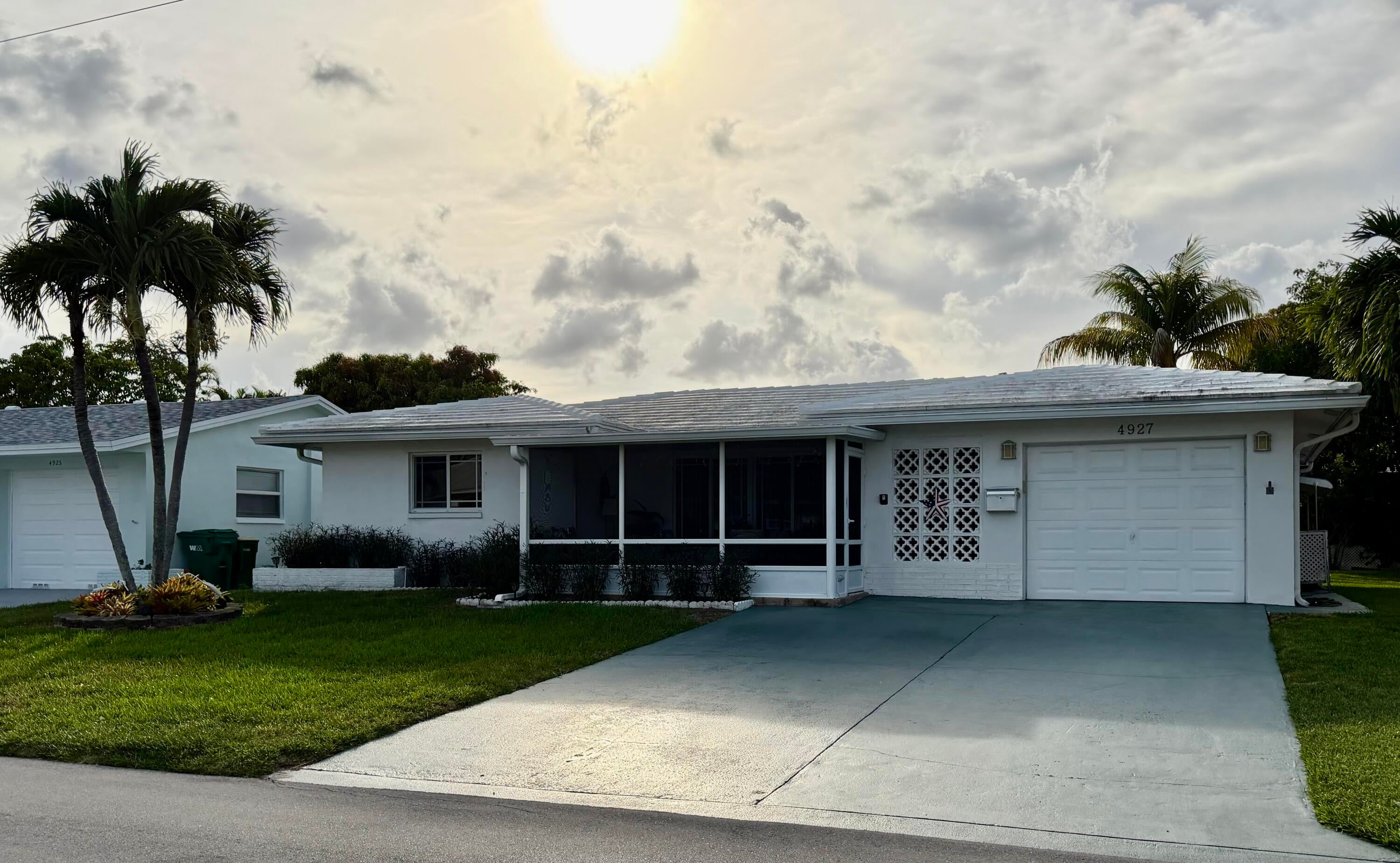 4927 NW 47th Terrace, Tamarac FL 33319