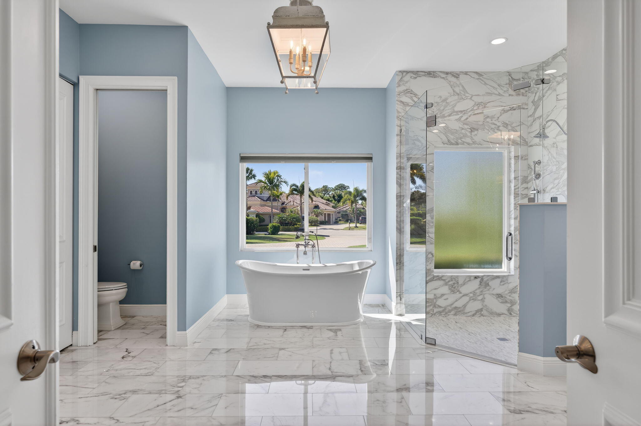 BREAKERS WEST - Residential