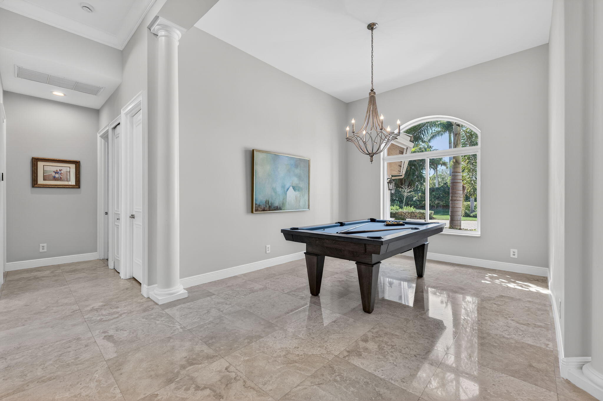 BREAKERS WEST - Residential