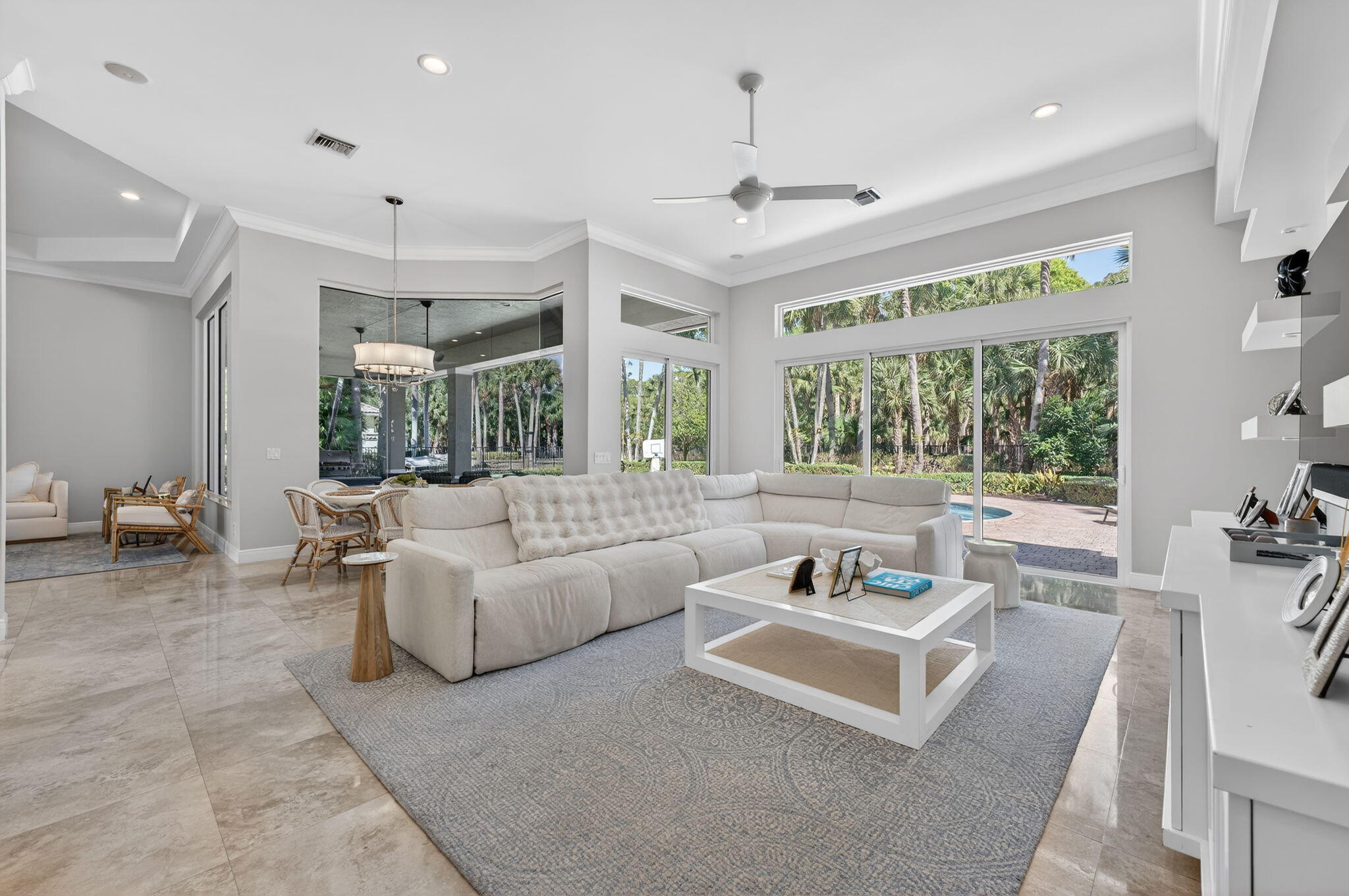 BREAKERS WEST - Residential