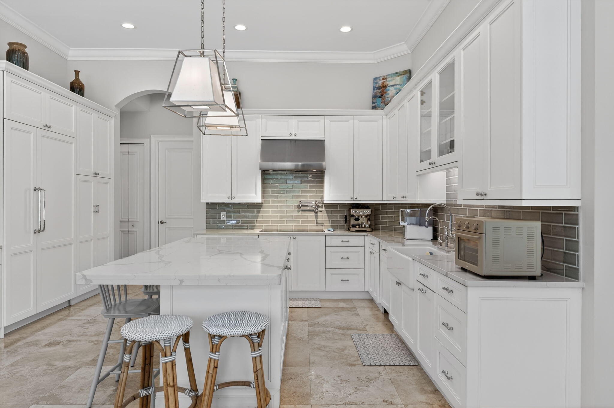 BREAKERS WEST - Residential