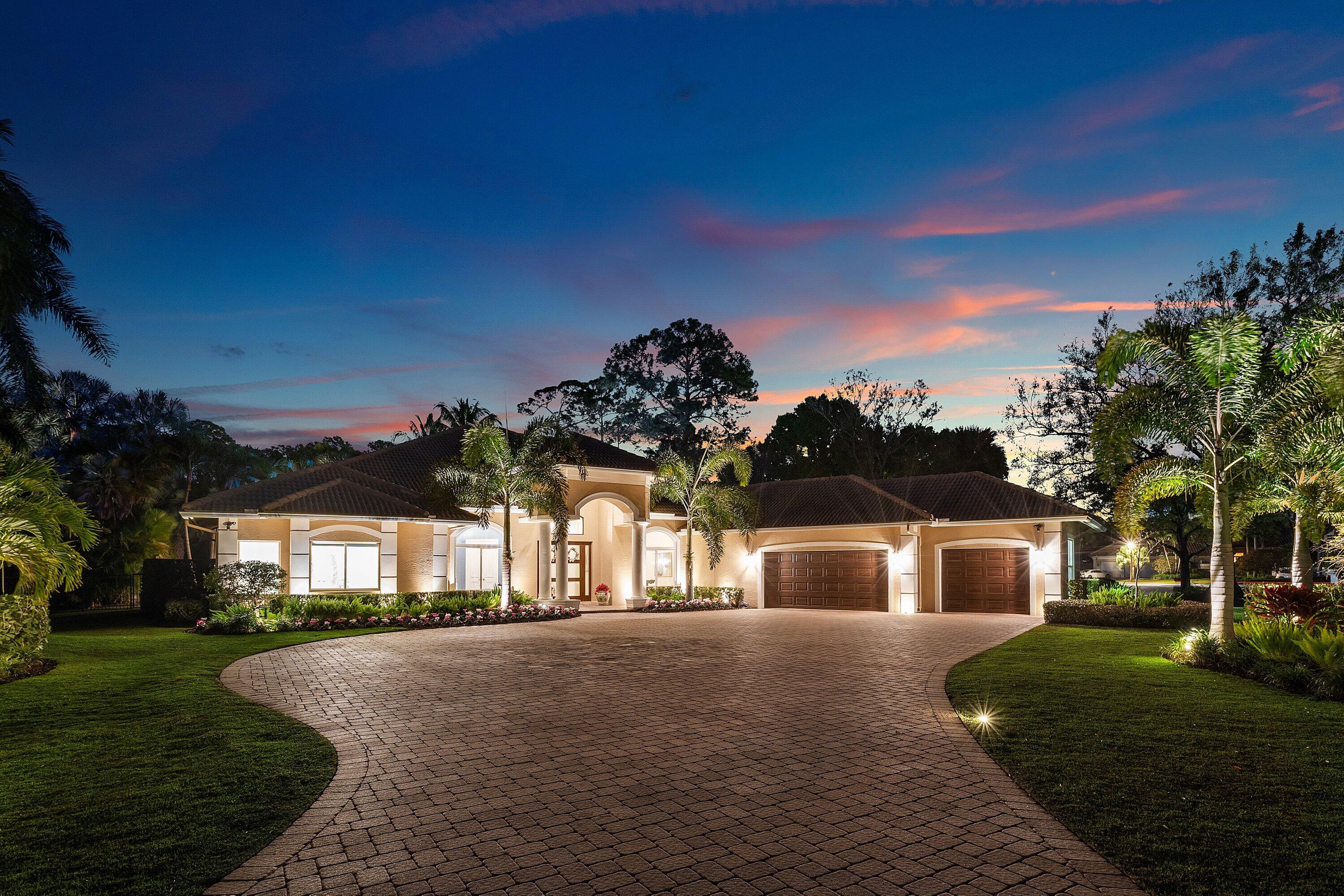 BREAKERS WEST - Residential