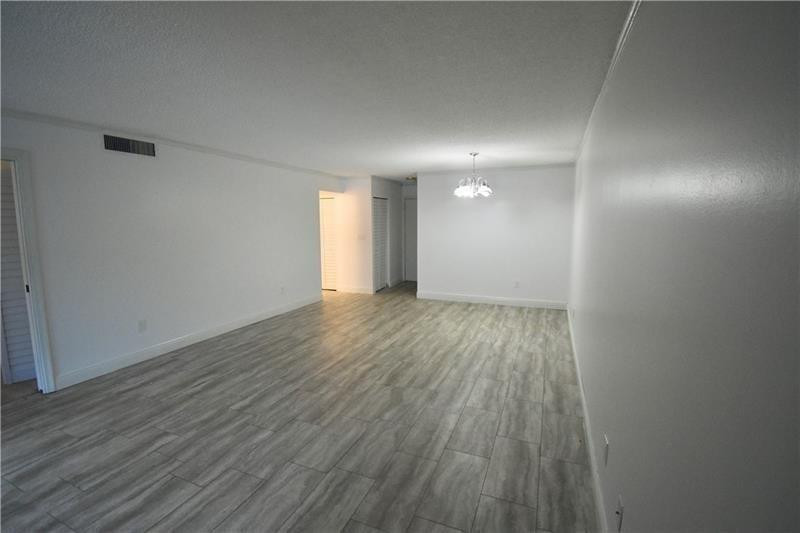 Lakes of Newport - Residential