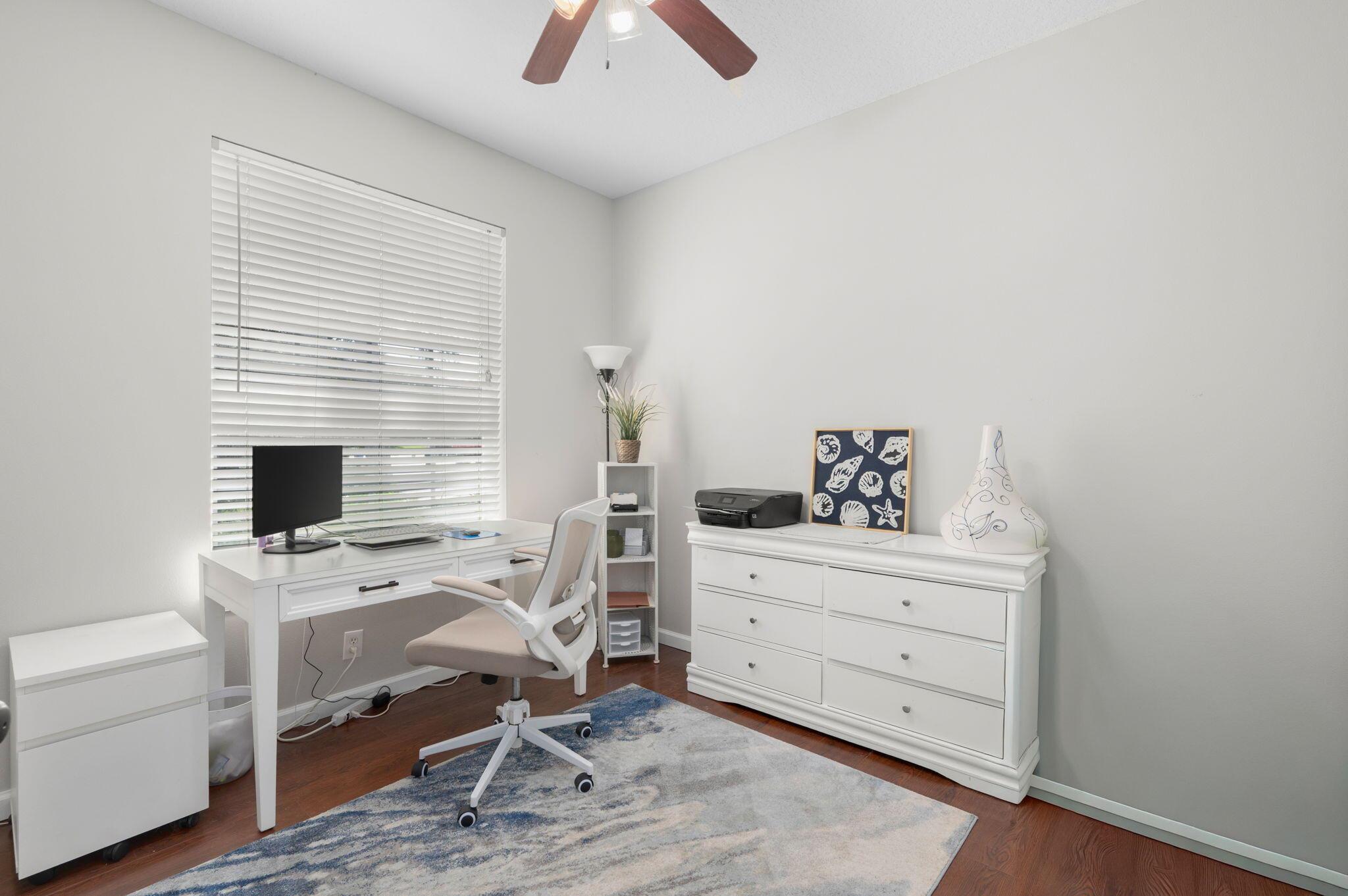 PALM POINTE AT MARTIN DOW - Residential