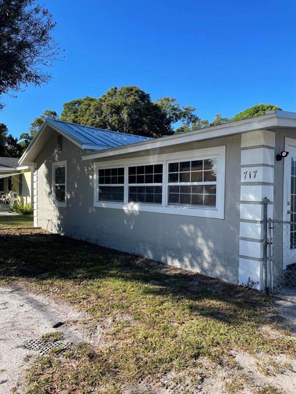 Photo of 717 S 22nd Street, Fort Pierce, FL 34950 (MLS # R10749232)