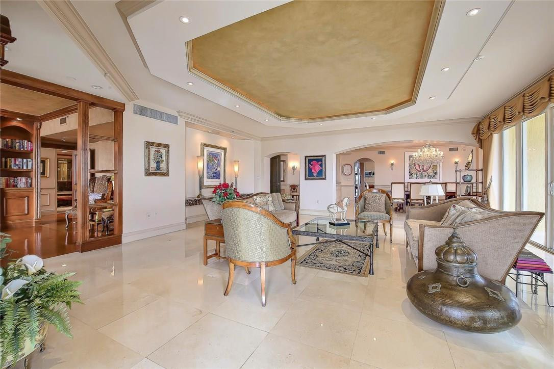 Alhambra Place - Residential