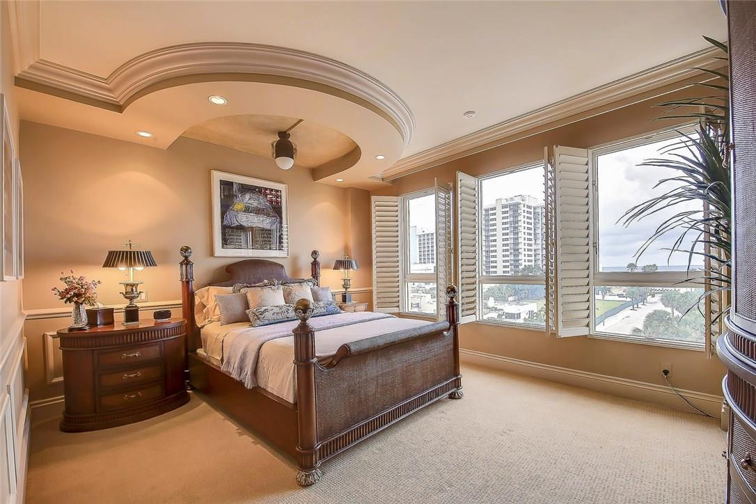 Alhambra Place - Residential
