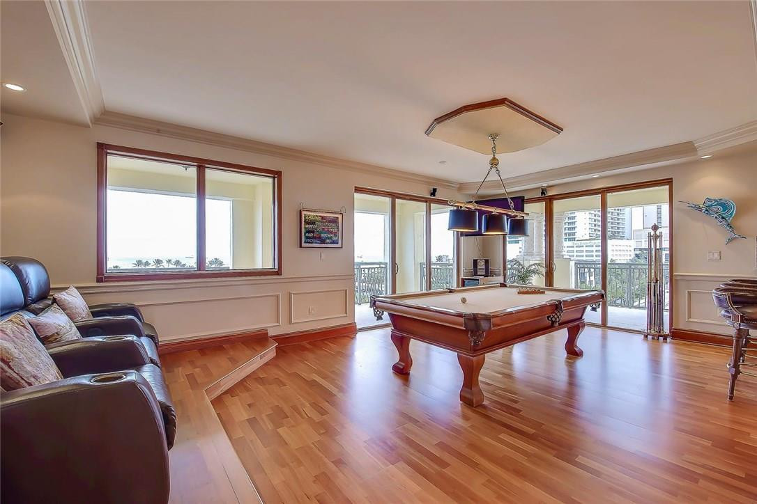 Alhambra Place - Residential