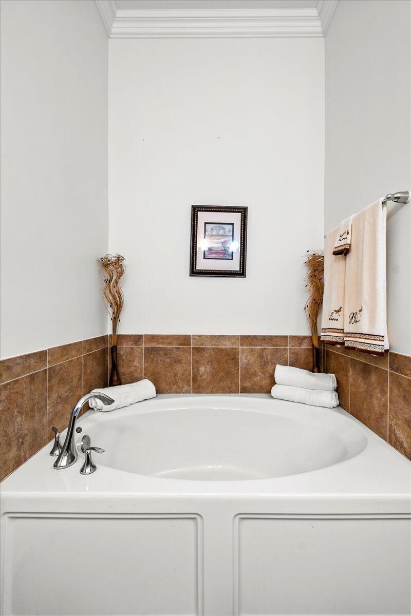 CANTERBURY PLACE - Residential