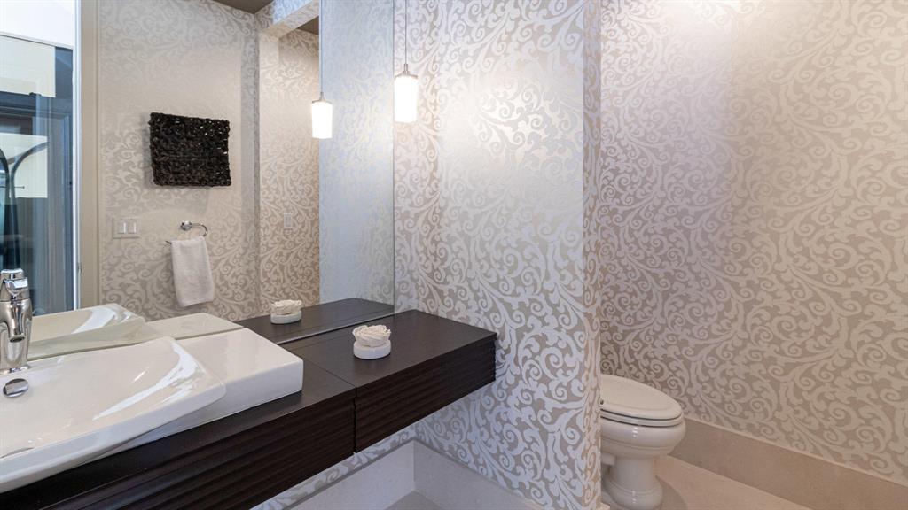 OCEAN PLACE VILLAS CONDO - Residential