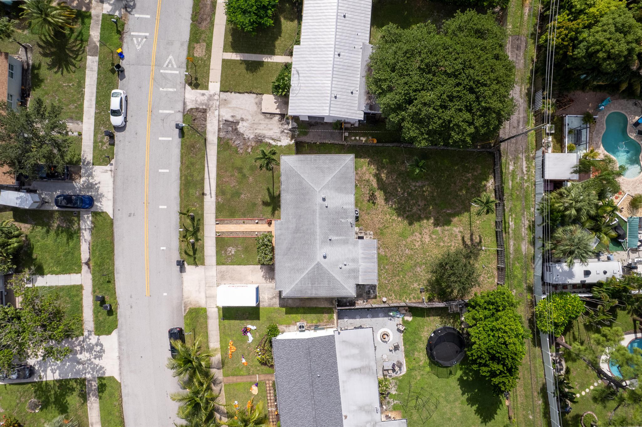 LAKE OSBORNE HEIGHTS - Residential