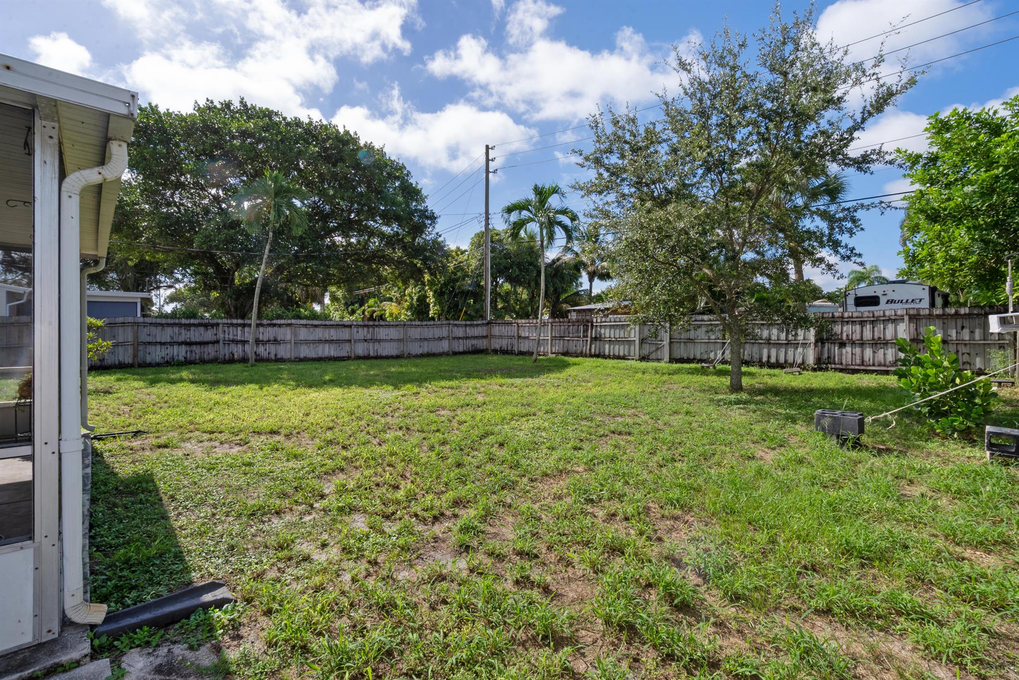 LAKE OSBORNE HEIGHTS - Residential