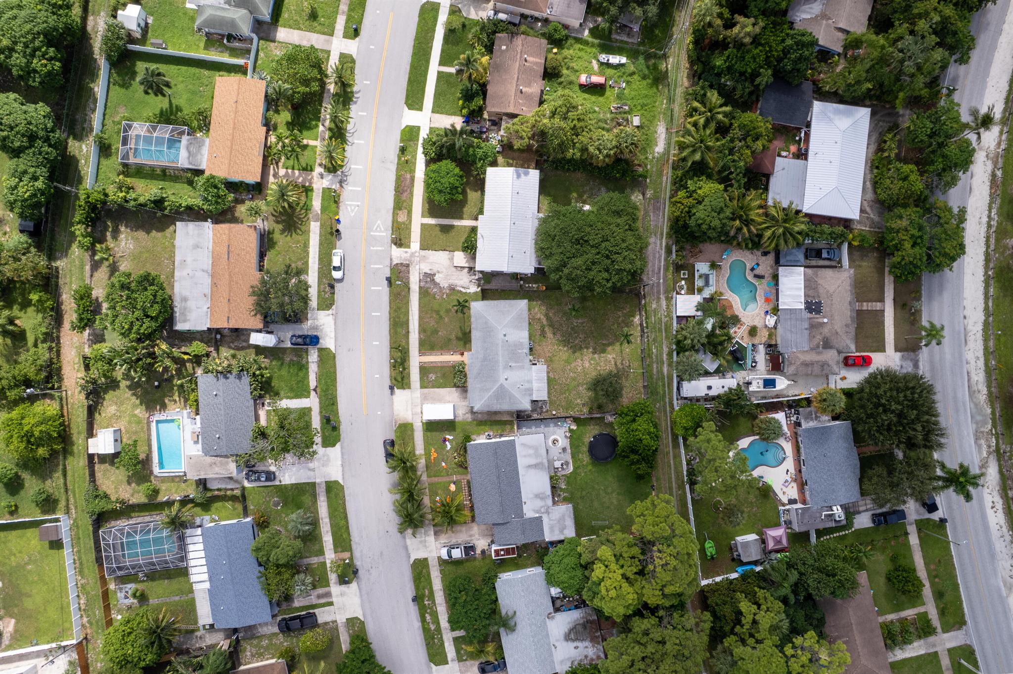 LAKE OSBORNE HEIGHTS - Residential