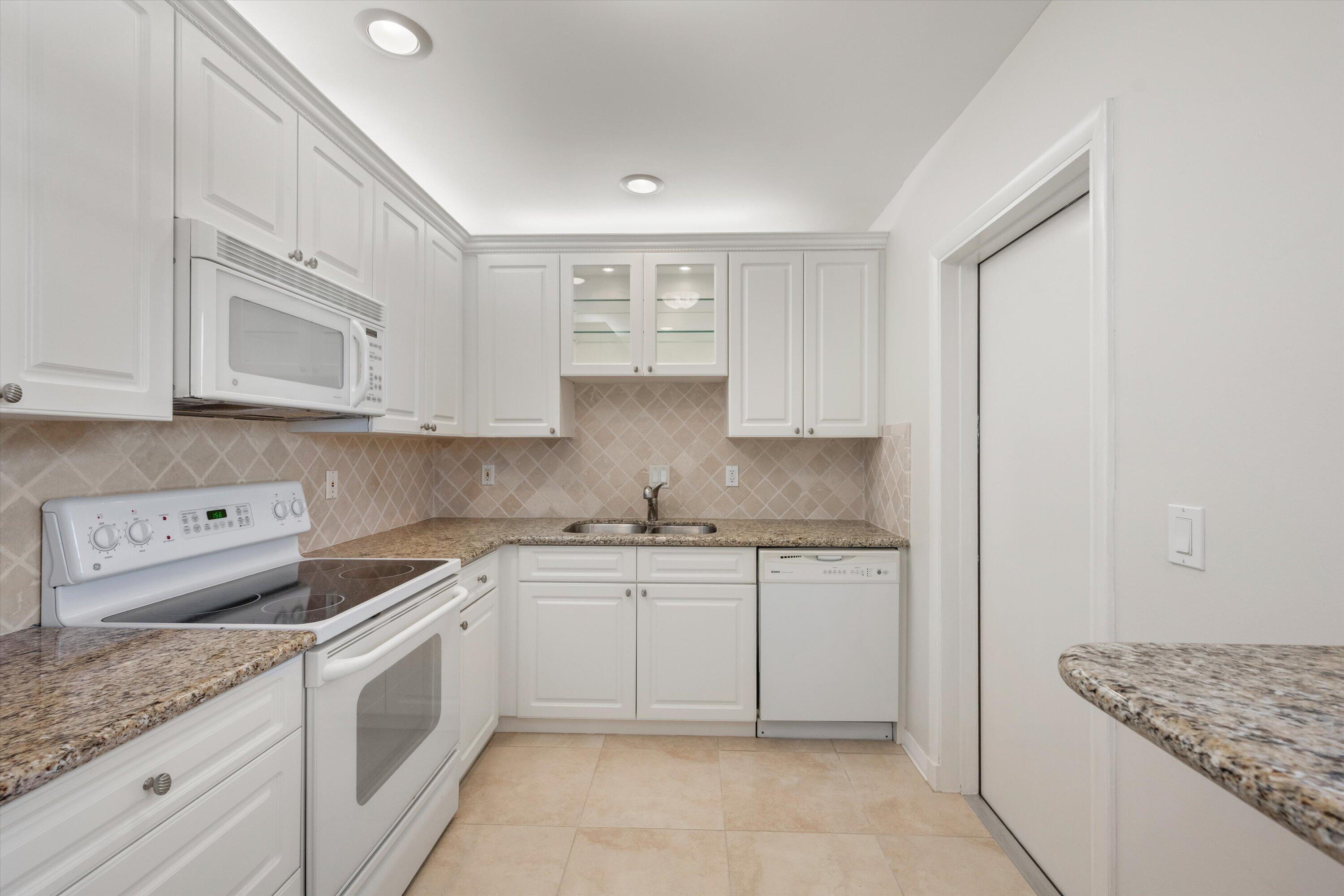 TURTLE CREEK APARTMENT BUILDINGS CONDO - Residential