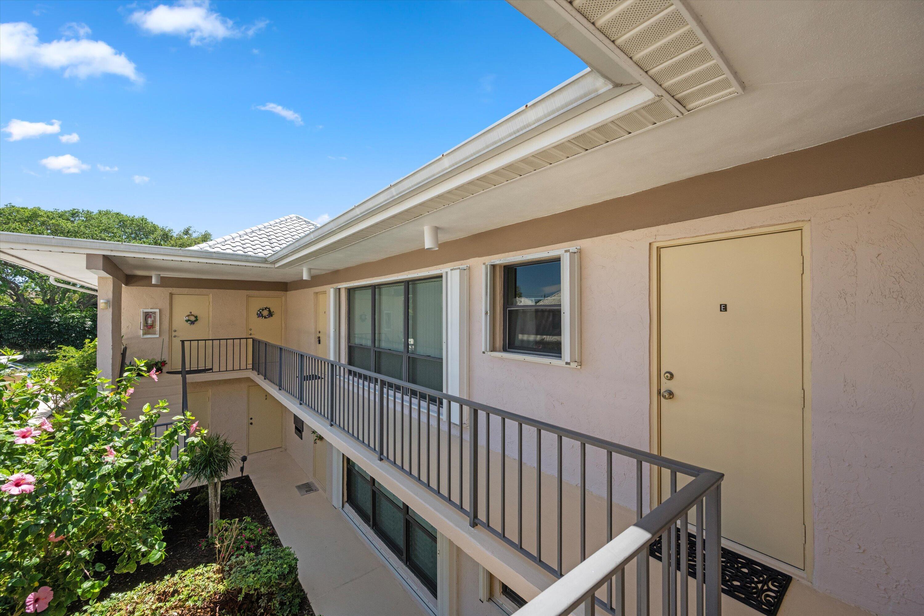 TURTLE CREEK APARTMENT BUILDINGS CONDO - Residential