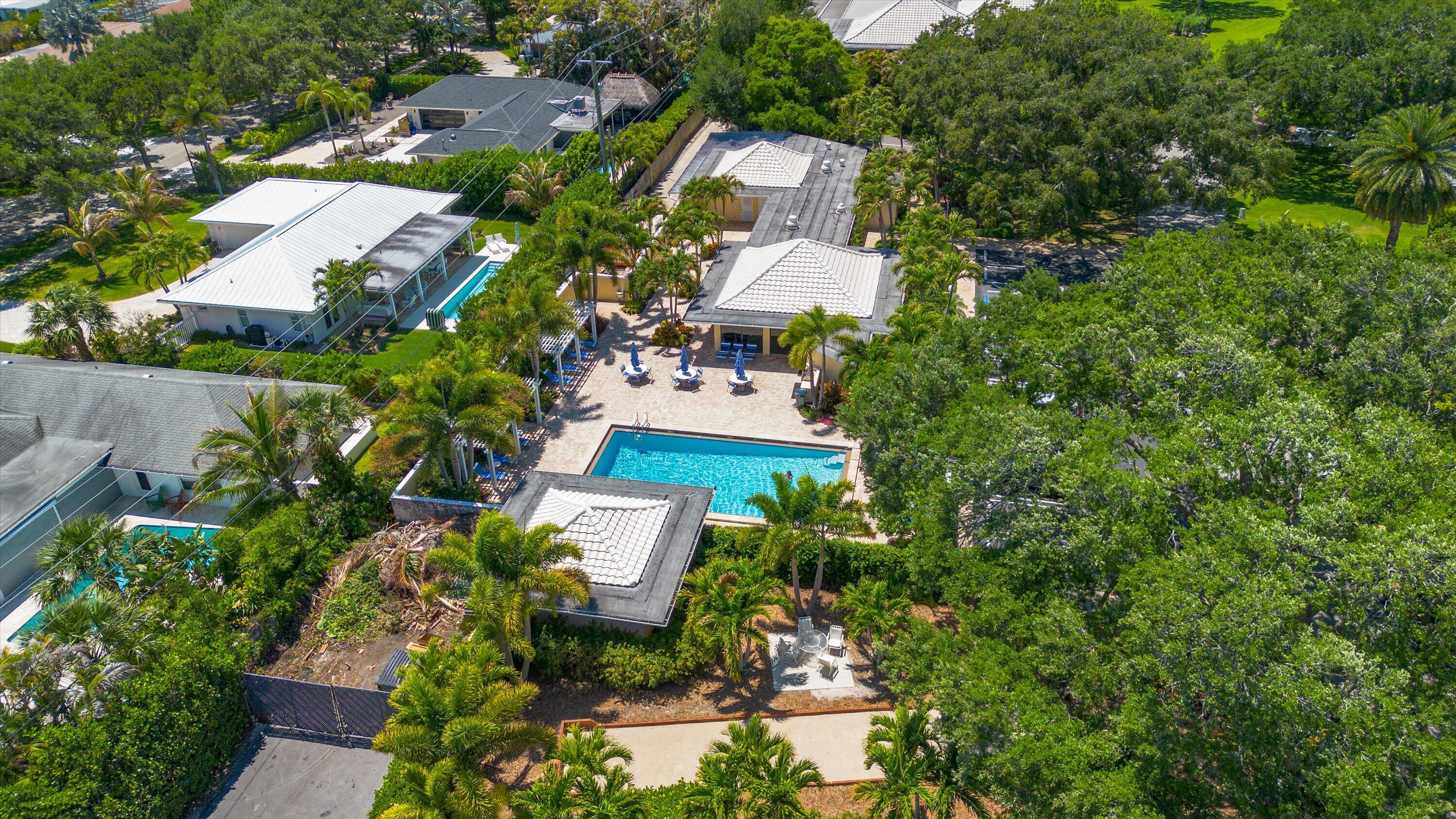 TURTLE CREEK APARTMENT BUILDINGS CONDO - Residential