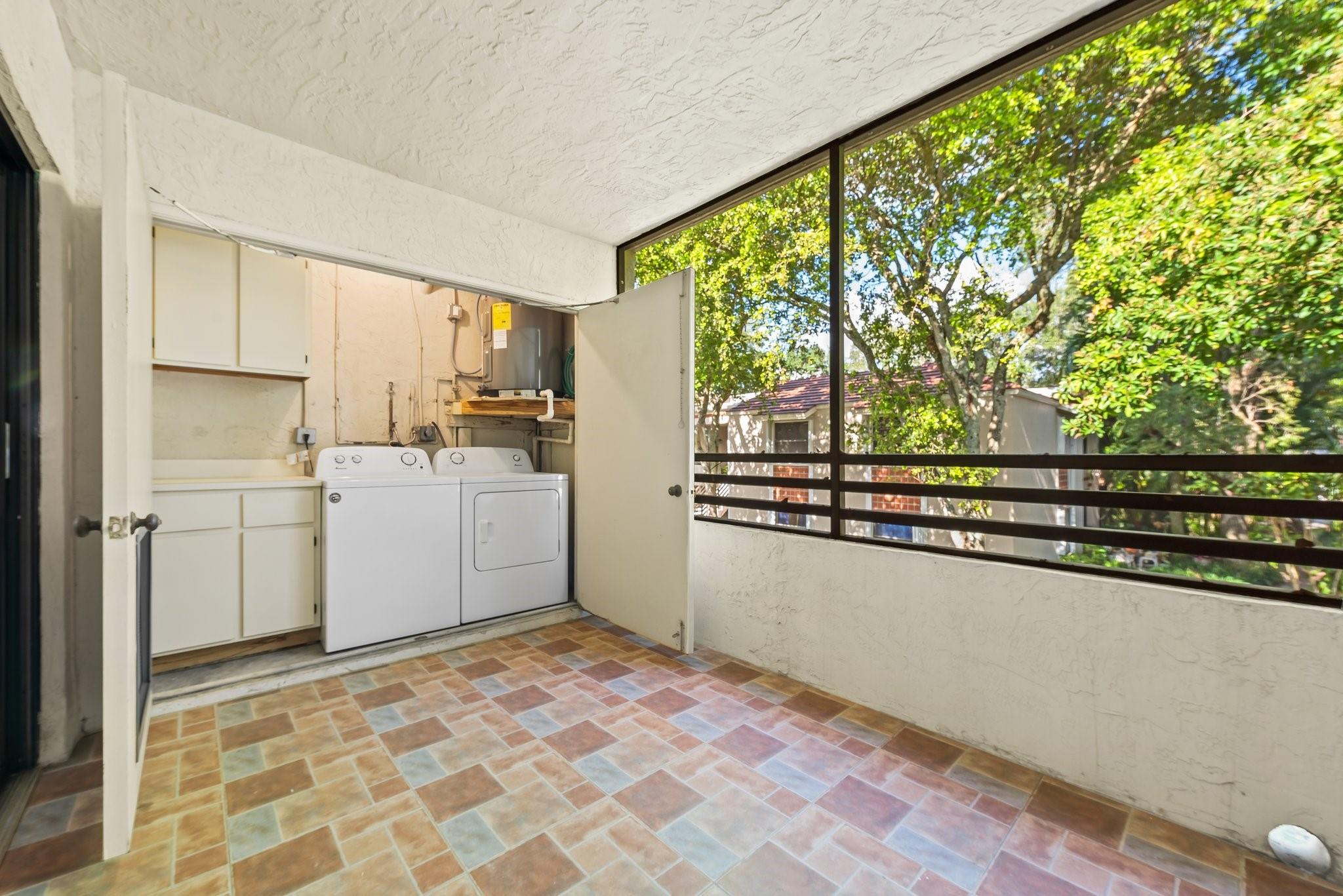 Quatraine At Jacaranda Gardens - Residential Lease