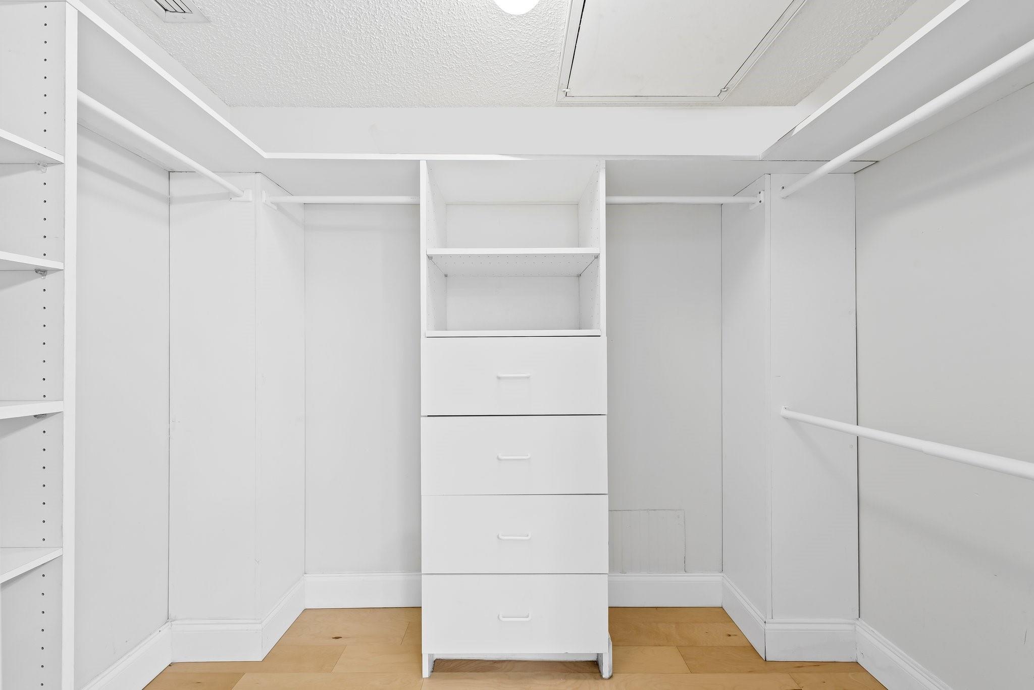 Quatraine At Jacaranda Gardens - Residential Lease