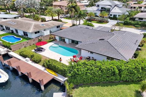 Tiny photo for 2805 NE 29th Street, Fort Lauderdale, FL 33306 (MLS # B26027209)