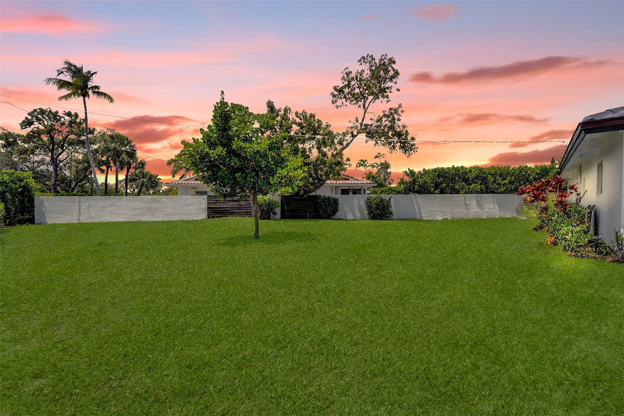 CORAL RIDGE GALT ADD NO 1 - Residential