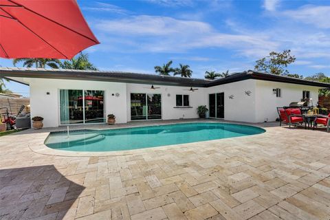 Tiny photo for 2805 NE 29th Street, Fort Lauderdale, FL 33306 (MLS # B26027209)