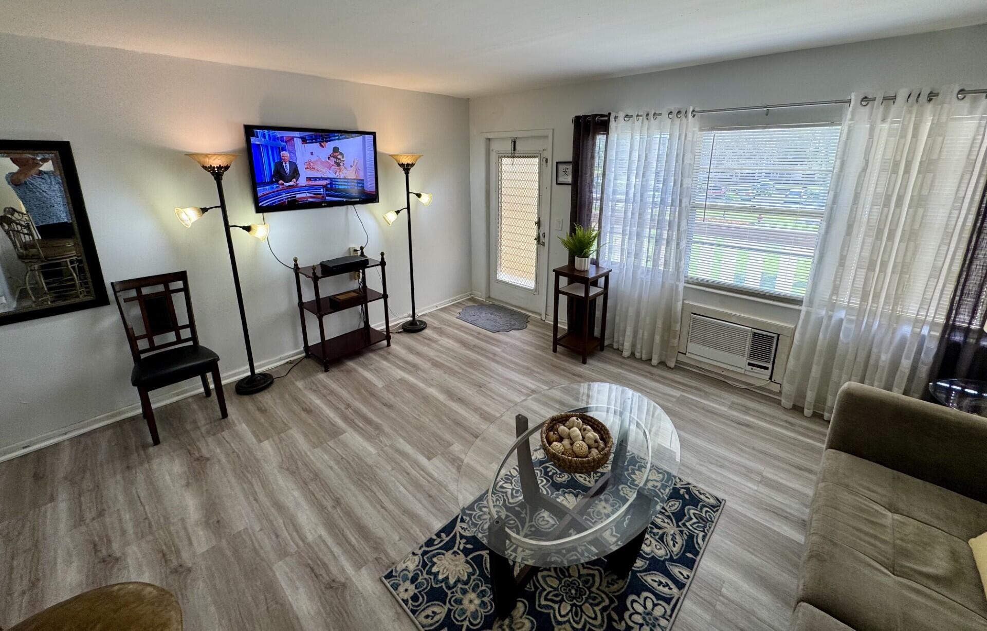 MANSFIELD AT CENTURY VILL - Residential Lease