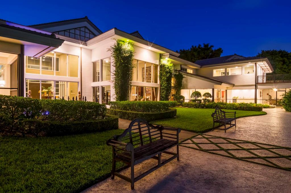 Breakers West - Residential