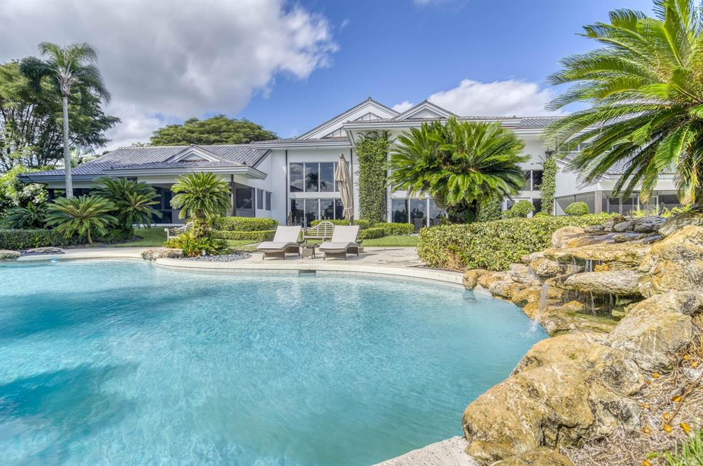 Breakers West - Residential