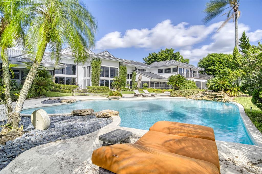 Breakers West - Residential