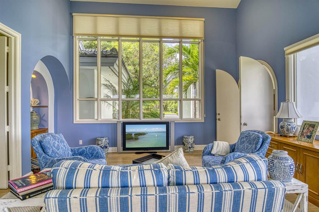 Breakers West - Residential