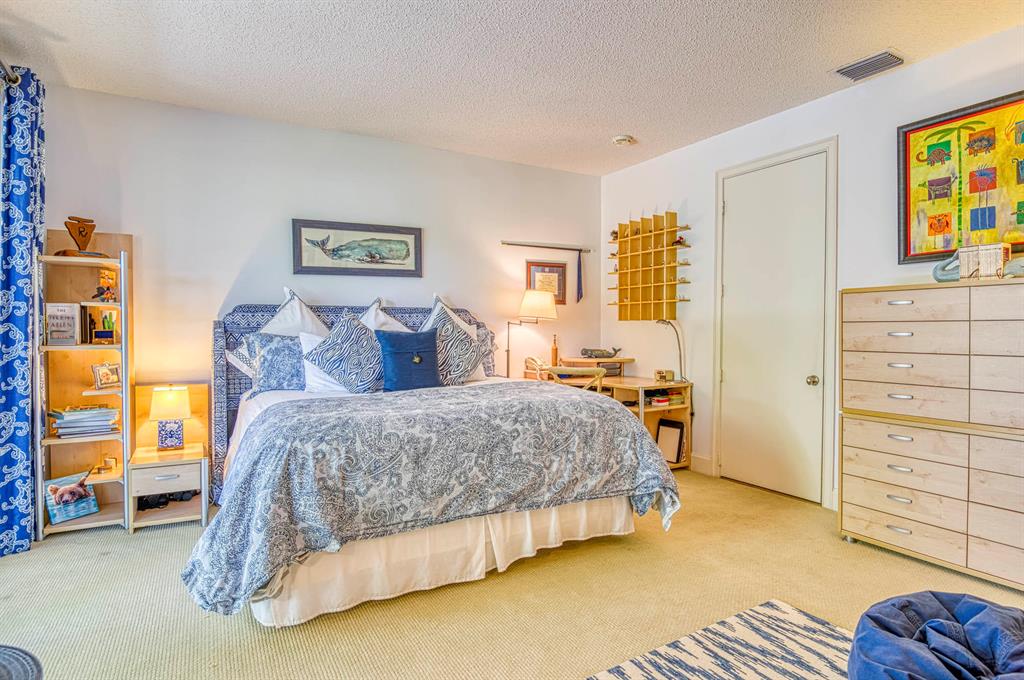 Breakers West - Residential