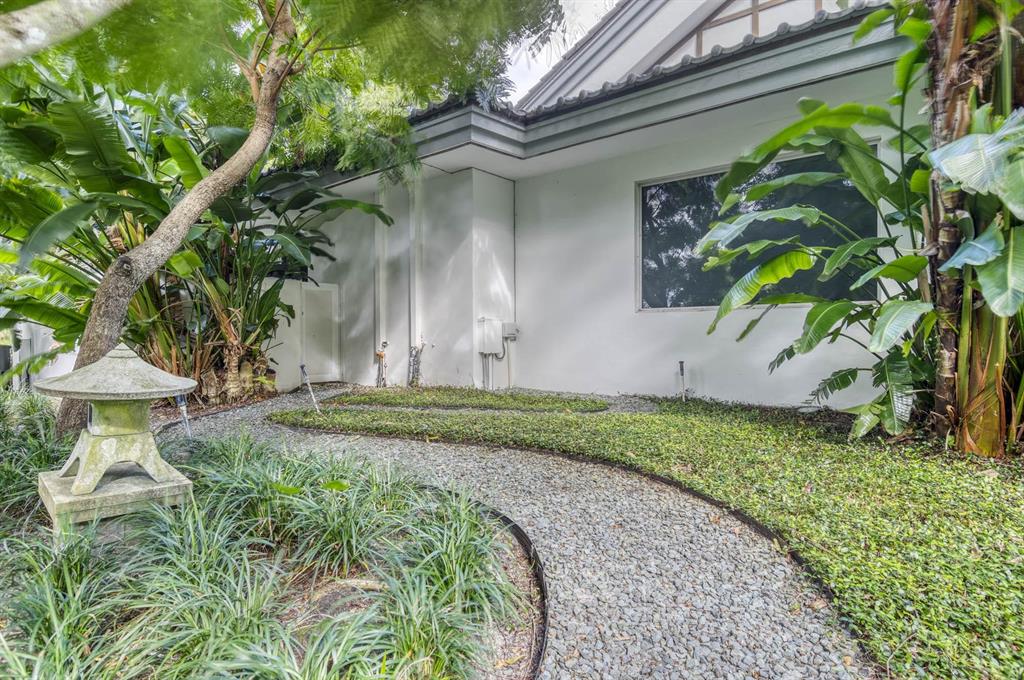 Breakers West - Residential