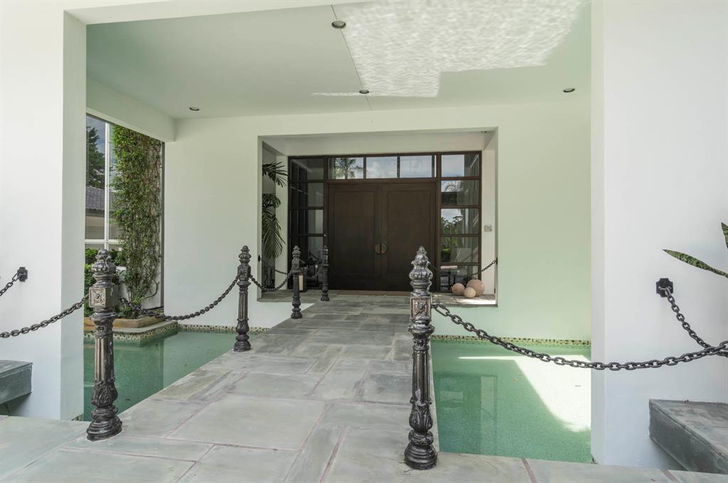 Breakers West - Residential