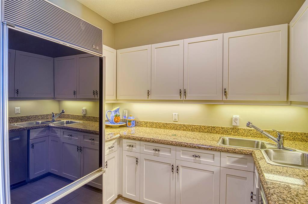 Breakers West - Residential