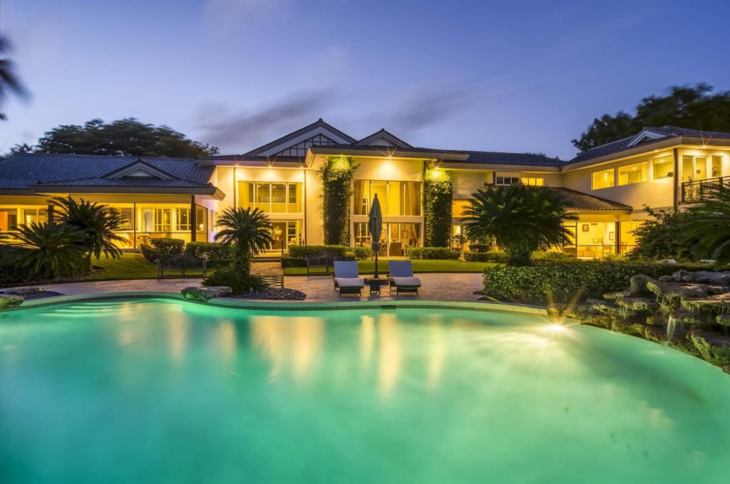 Breakers West - Residential