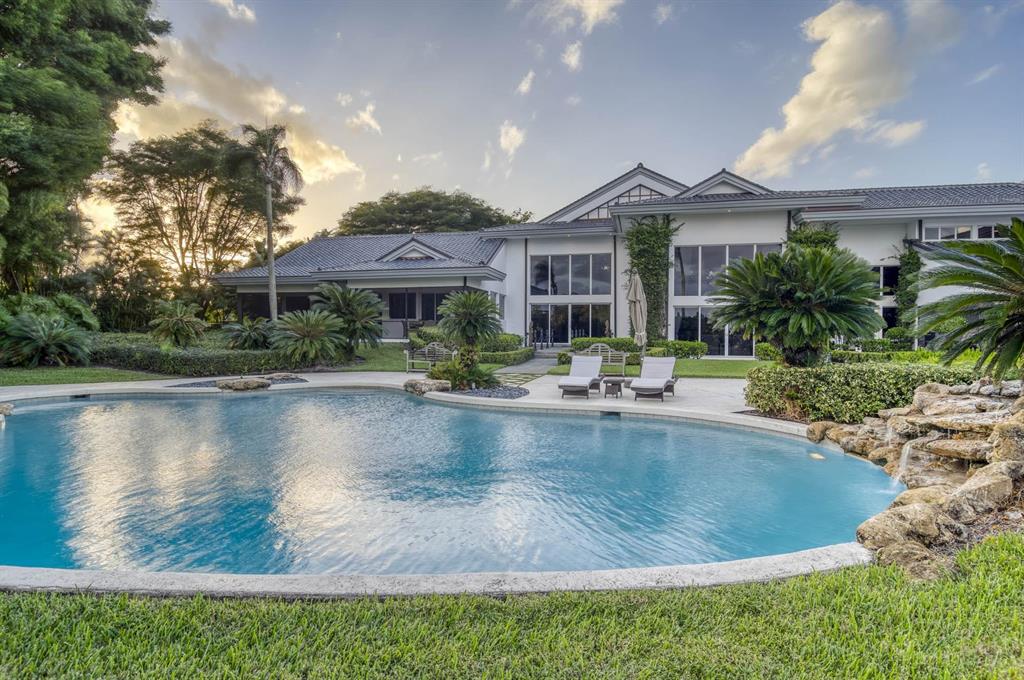 Breakers West - Residential