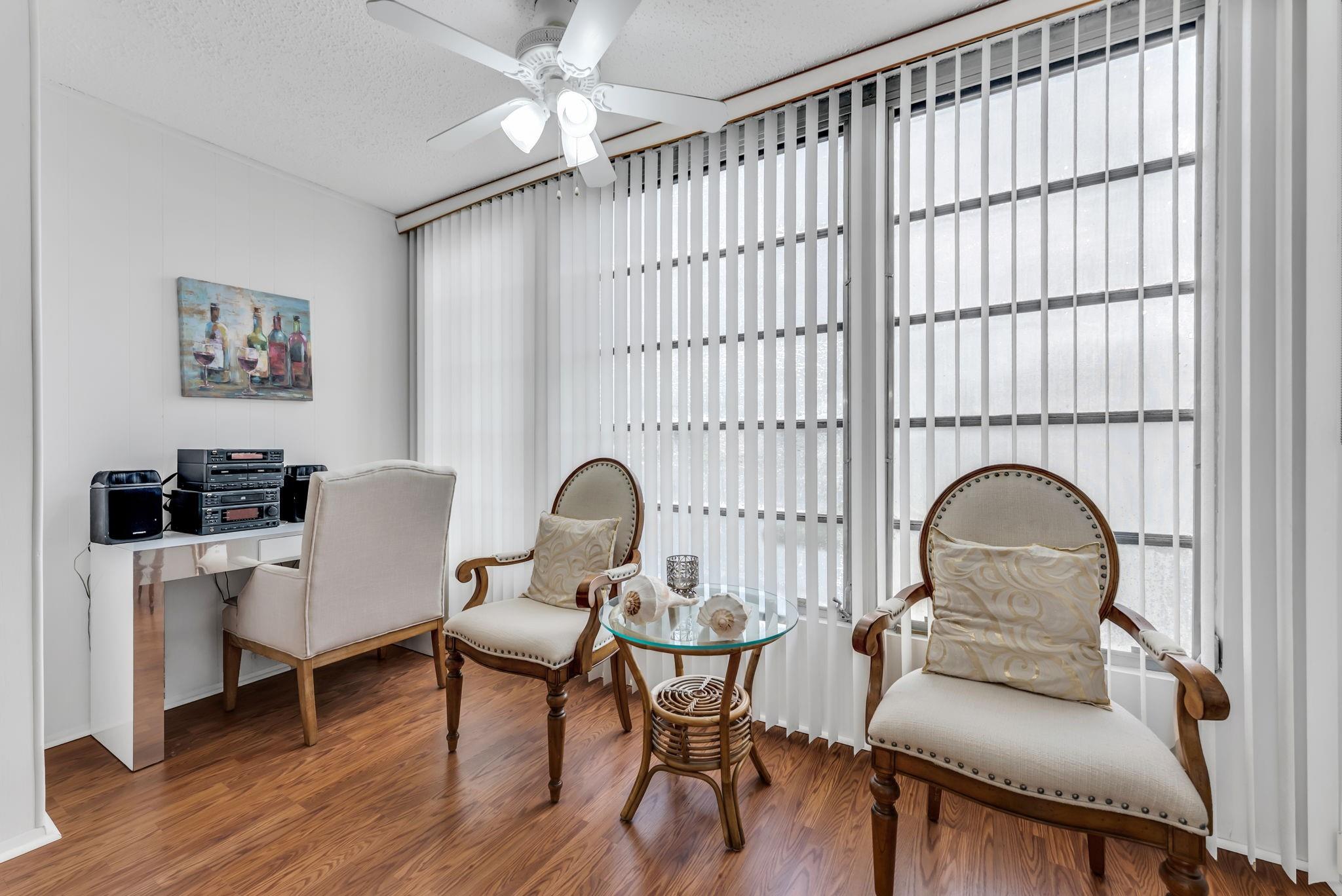 Sunrise Lakes - Residential