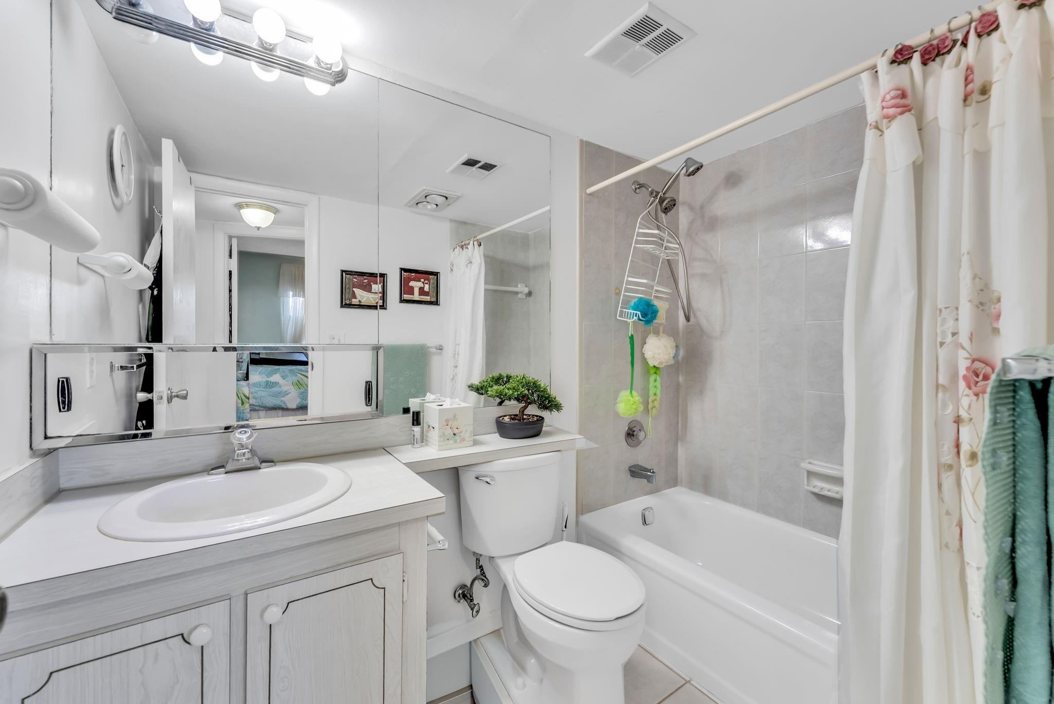 Sunrise Lakes - Residential