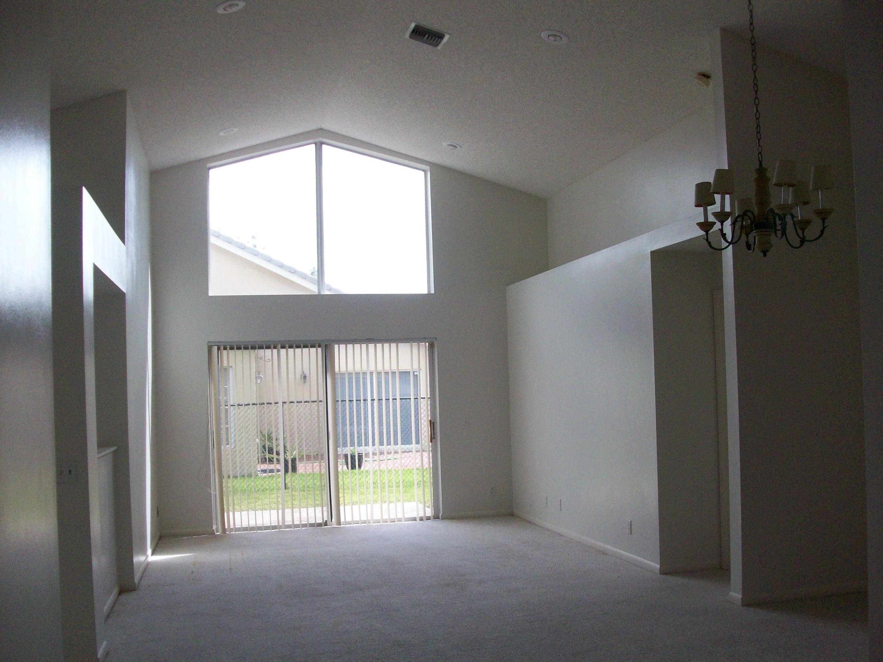 WEST GLEN VILLAGE - Residential