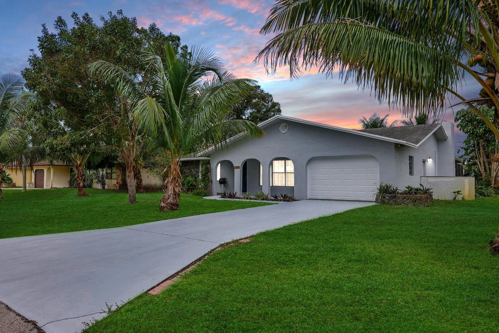 Photo of 1562 SE Croquet Street, Port Saint Lucie, FL 34983 (MLS # R10952290)