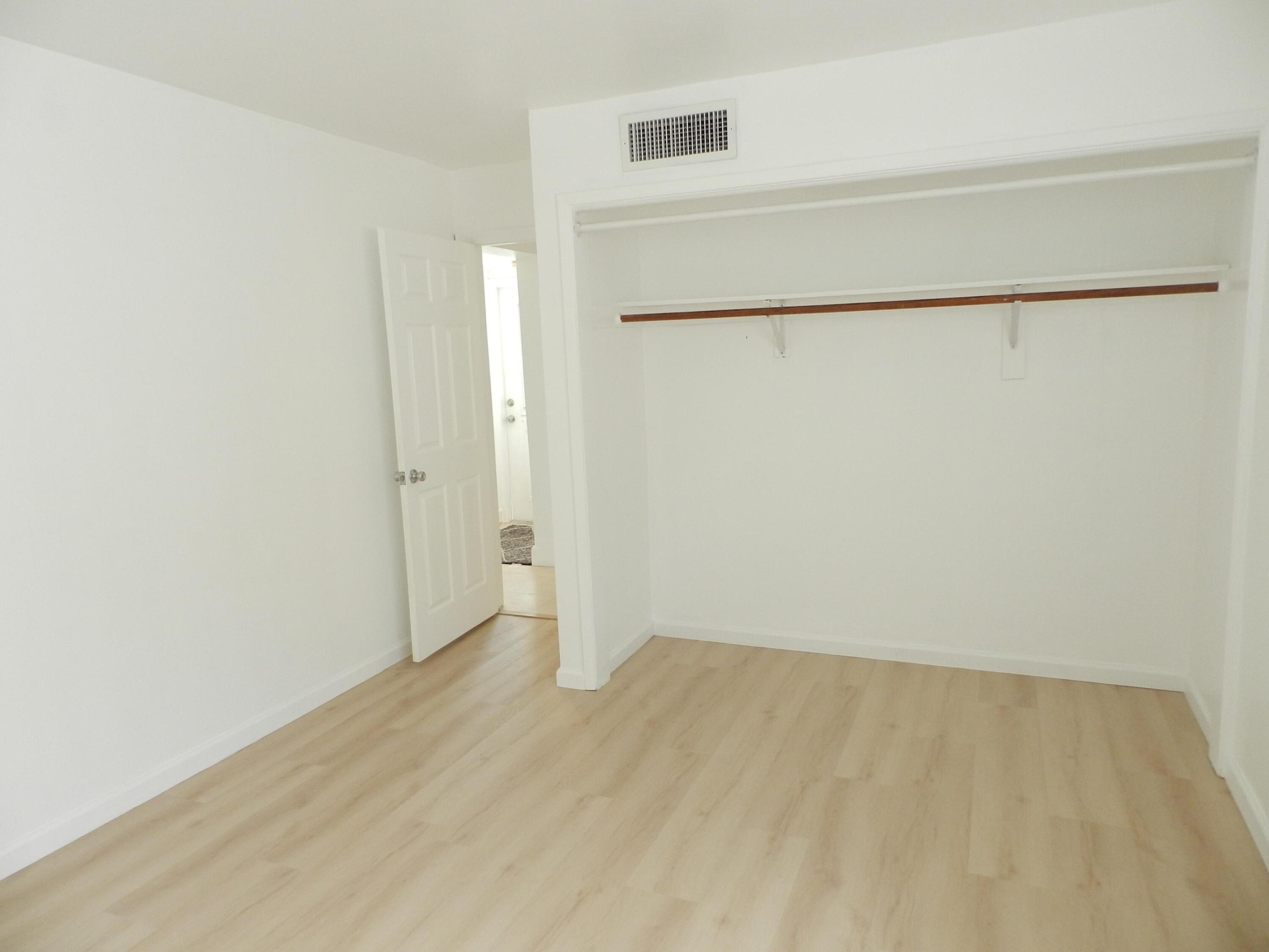 GREENWAY VILLAGE NORTH CONDO 1 - Residential