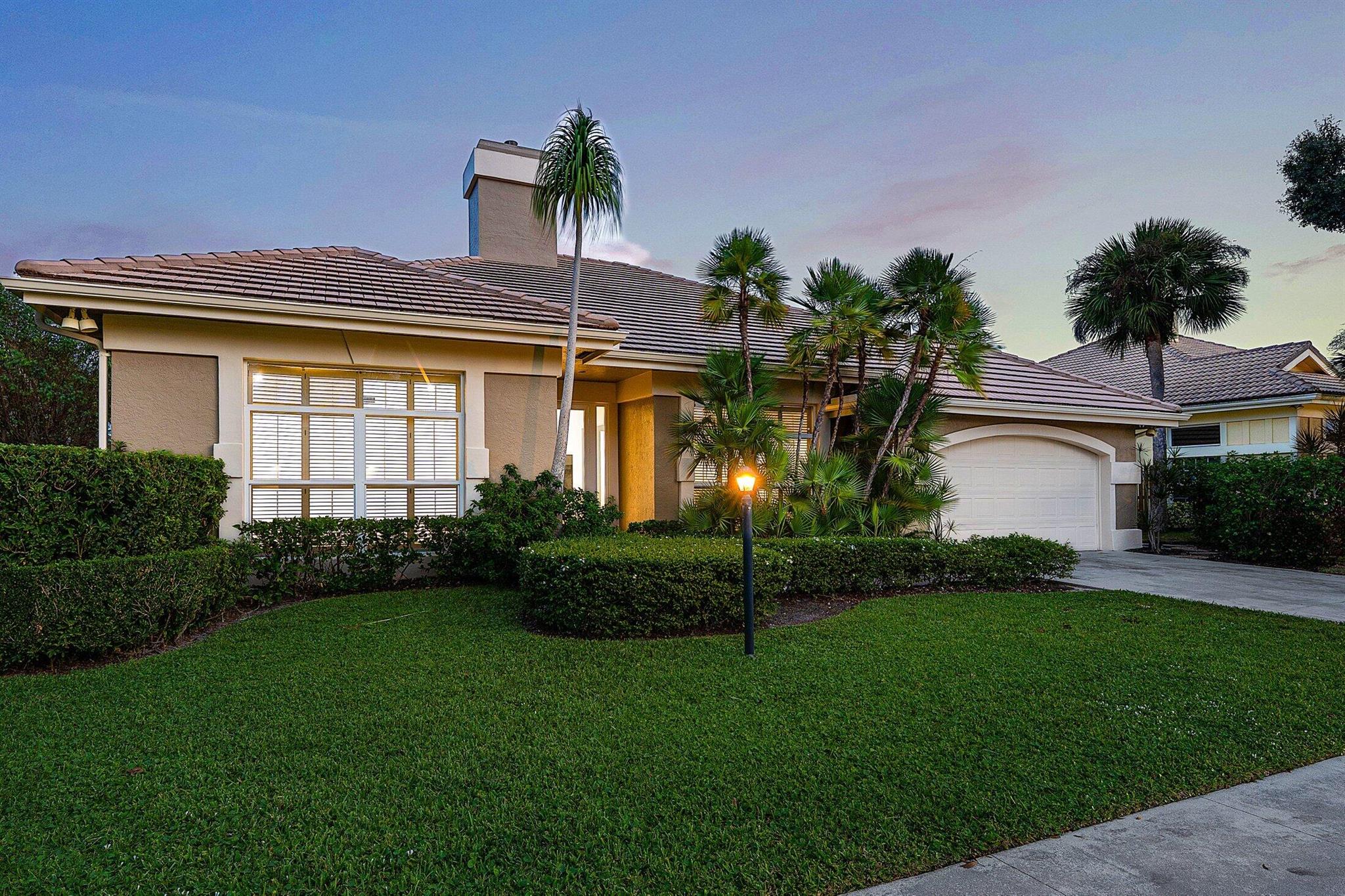 CRYSTAL POINTE 1 - Residential